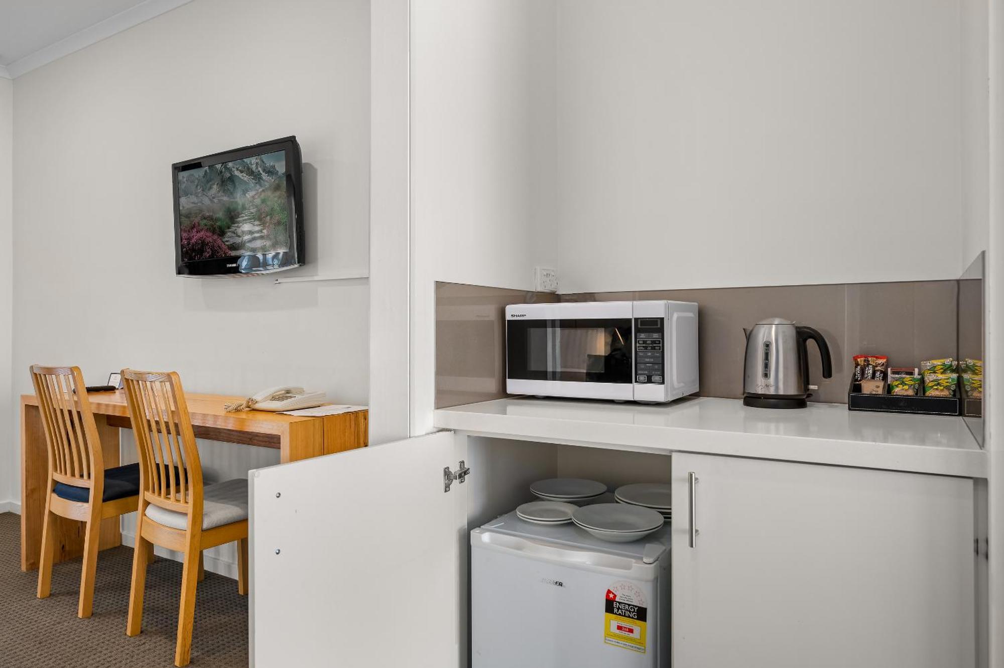 Motel International 4*